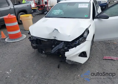 2023 Kia Forte Gt-Line z USA, uszkodzony, nr VIN 3KPF54ADXPE523449